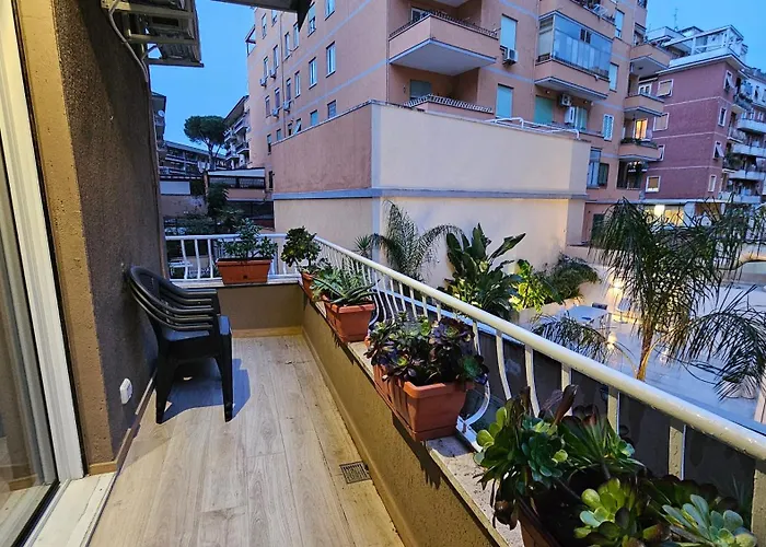 Апартаменты Aquari 15 Rhome Appio Latino Рим