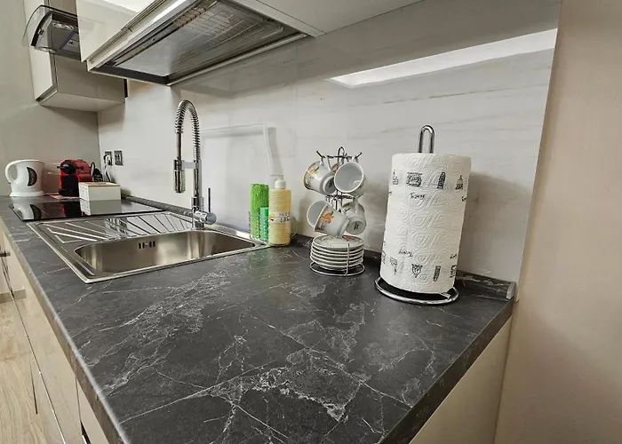 Aquari 15 Rhome Appio Latino Апартаменты