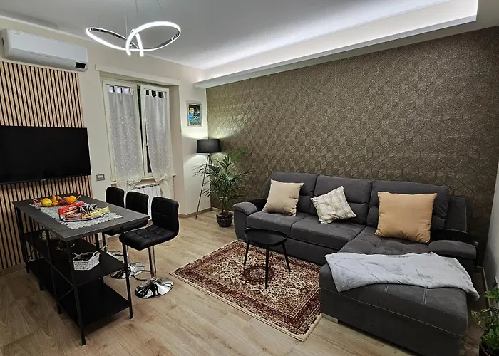 Aquari 15 Rhome Appio Latino Апартаменты *